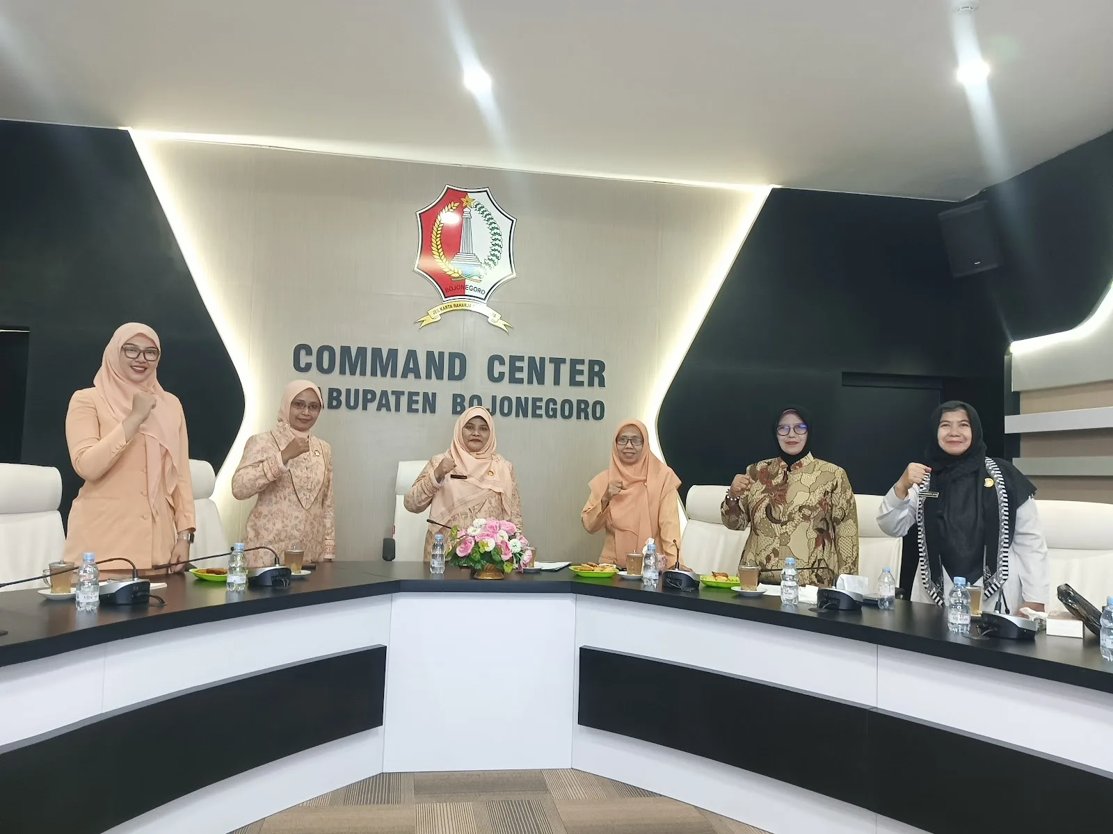 Berpartisipasi dalam Diskusi Daring APTIKNAS, DWP Bojonegoro Ikut Wujudkan Ketahanan Digital Keluarga