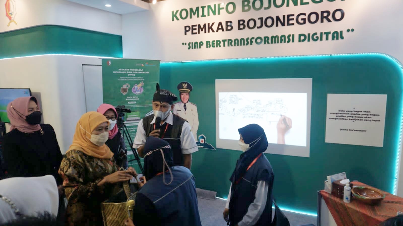 Gubernur Khofifah Indar Parawansa Buka Jatim Kominfo Festival 2022