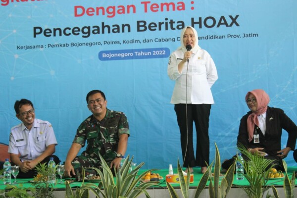 Menjadi Smart Netizen, Milenial Bojonegoro Bagikan Pesan Positif