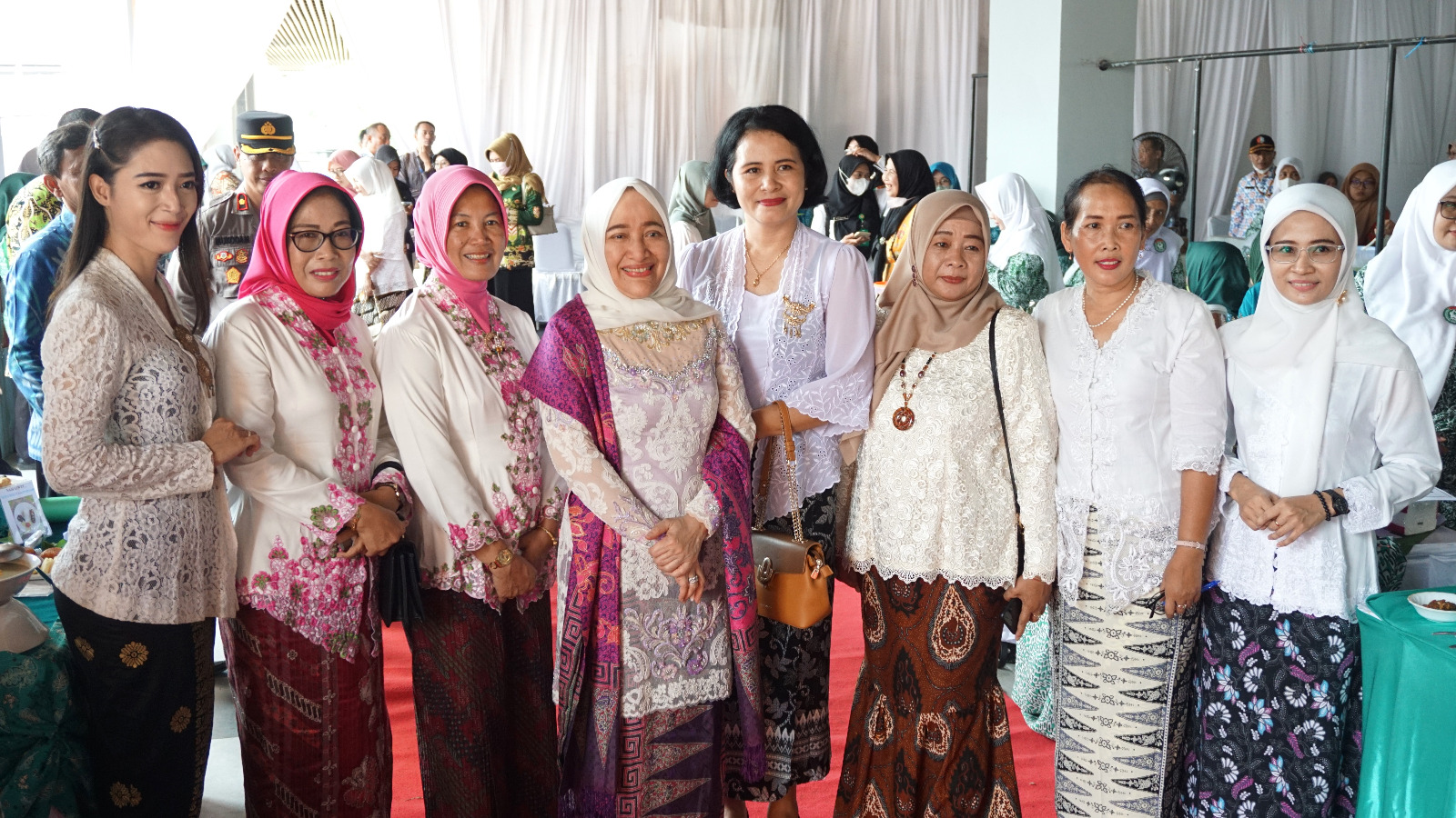 Hadiri Peringatan Hari Kartini, Bupati Anna Dorong Inovasi Kuliner Khas Bojonegoro