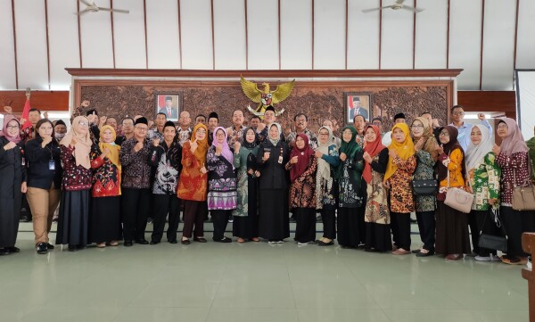 45 PNS Pemkab Bojonegoro Terima SK Pensiun, Siap Terus Aktif dalam Pembangunan Daerah