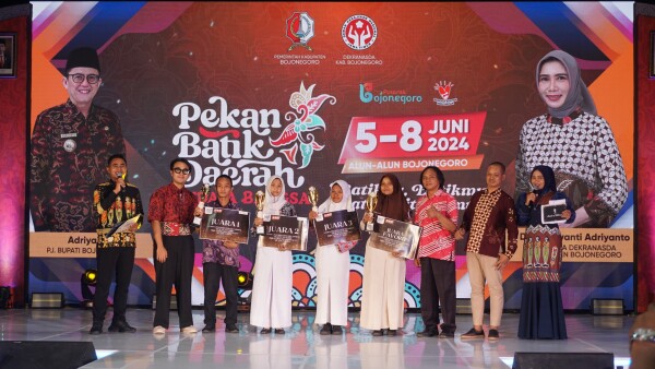 Dorong Kreativitas, Pekan Batik Daerah Bojonegoro Hadirkan Lomba Desain Ilustrasi Fashion