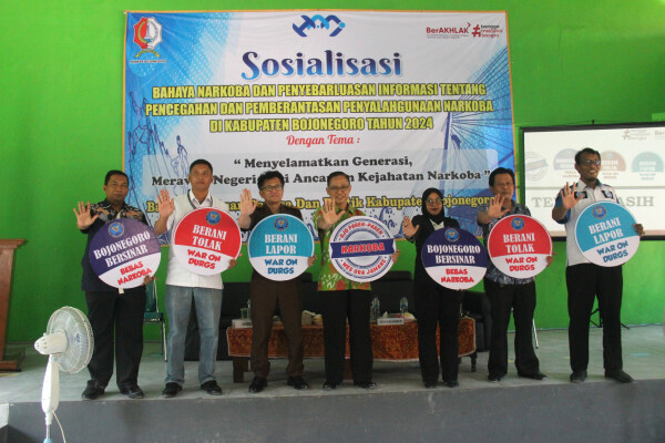Roadshow Sosialisasi Bahaya Narkoba, Pemkab Bojonegoro Ingatkan Peran Penting Keluarga dan Sekolah