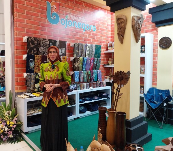 Bojonegoro Ikuti Batik Fashion Fair di Surabaya, Promosi Produk Unggulan UMKM Lokal