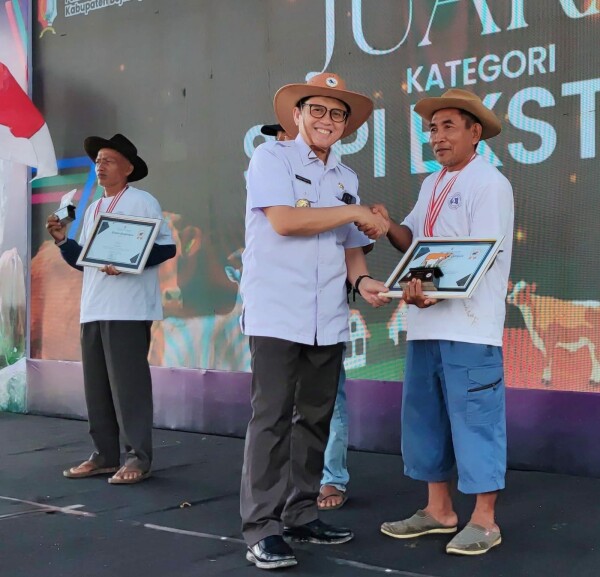 Pj Bupati Bojonegoro Ajak Peternak Berperan Aktif Jaga Ketahanan Pangan di Bidang Peternakan