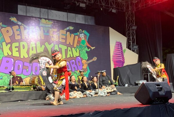 Suasana Semarak Malam PSKB, Hadirkan Tari Dewi Sri hingga Musik Thuthak Thuthuk Gathuk
