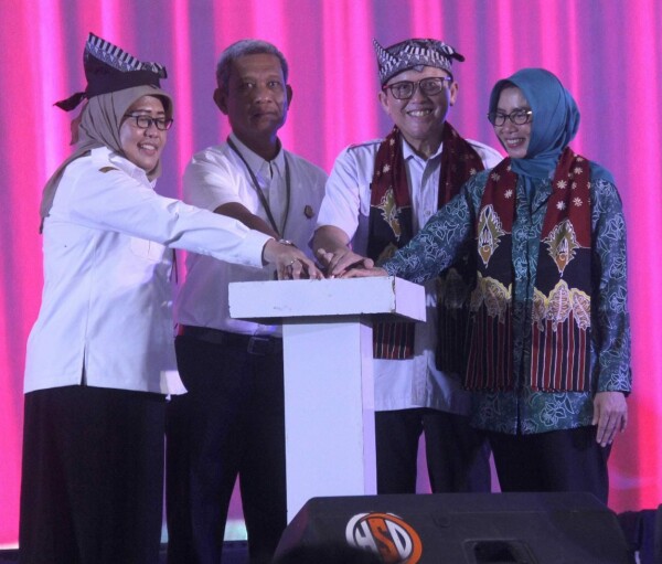 Pemkab Bojonegoro Gelar Jambore Kader Posyandu, Terus Kampanyekan Pola Hidup Sehat ke Masyarakat