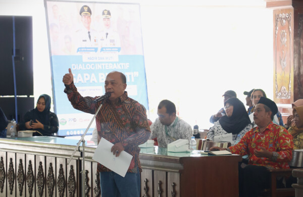Dialog Interaktif SAPA BUPATI di Pendopo Malowopati, Warga Bojonegoro Bebas Salurkan Aspirasi