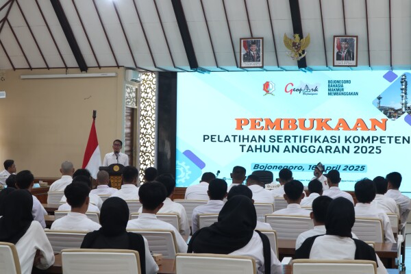 Kurangi Angka Pengangguran, Pemkab Bojonegoro Gelar Pelatihan dan Uji Sertifikasi Kompetensi Bagi Para Pencari Kerja