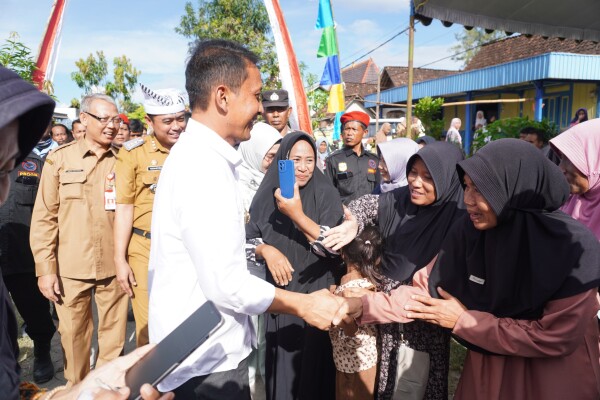 Warga Bojonegoro Antusias Sambut Bupati Medhayoh: Aspirasi Mengalir, Solusi Dicanangkan