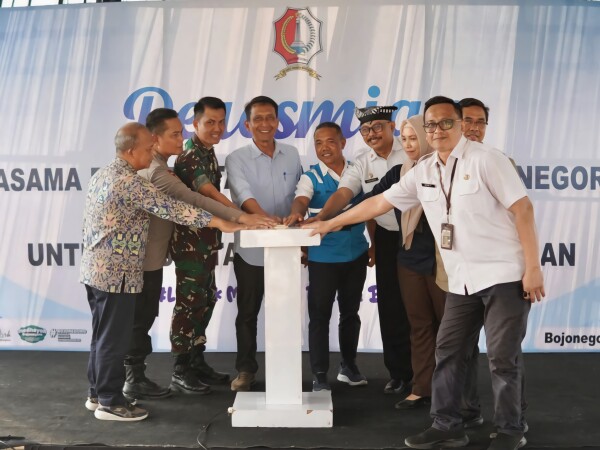 Bupati Wahono Inisiasi Kerja Sama dengan PLN Solusikan Energi Terjangkau untuk Pertanian di Bojonegoro