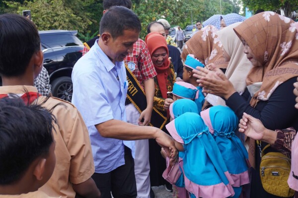 Medhayoh: Cara Bupati Bojonegoro Menyapa, Mendengar, dan Menyelesaikan Masalah Warganya dengan Hati