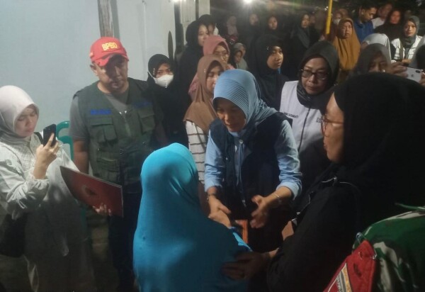 Pemkab Bojonegoro Beri Santunan Keluarga Korban Laka Tawangmangu, Kirim 4 Mobil Jenazah dan 3 Ambulans Jemput Korban