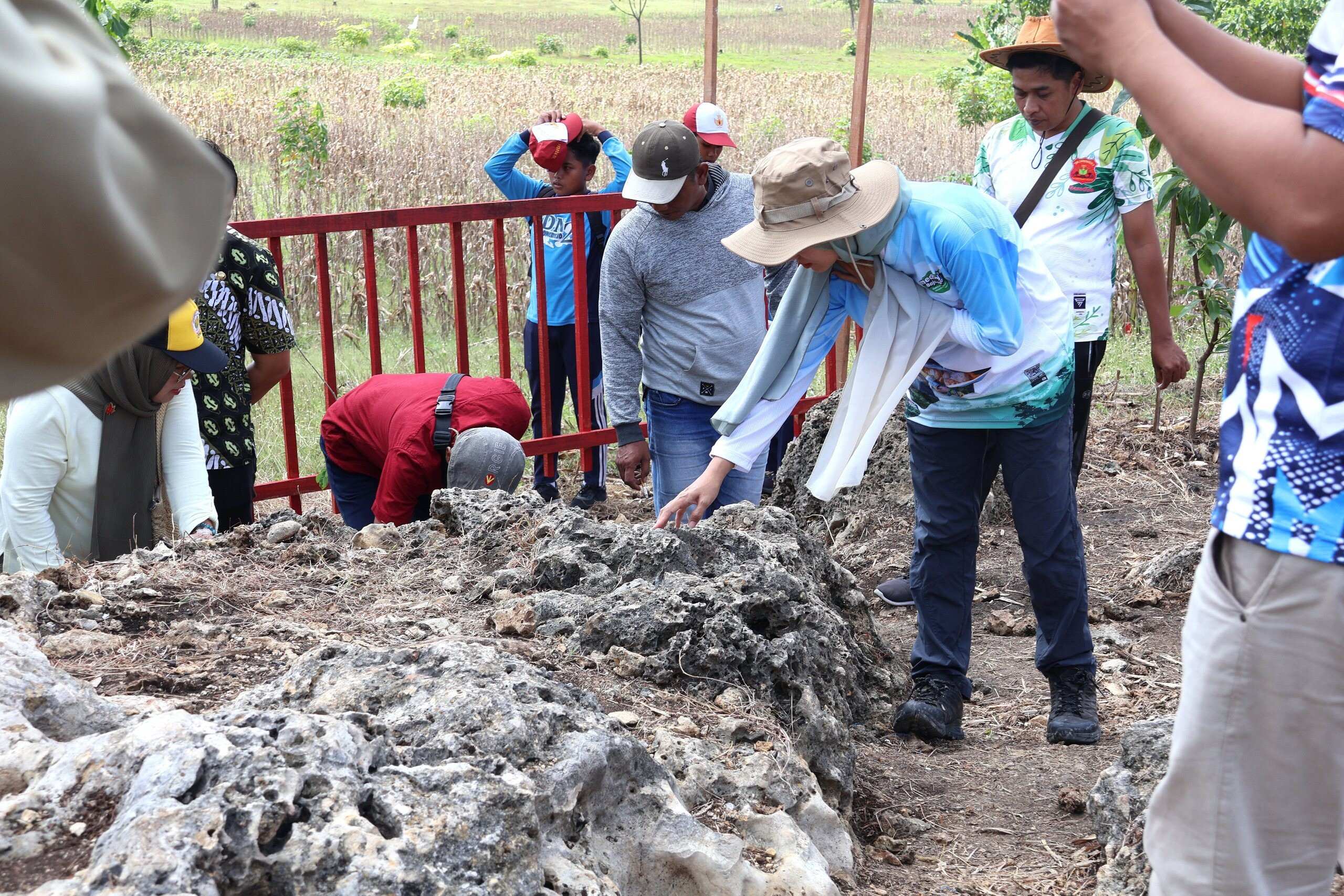 Hari Kedua di Bojonegoro, Tim Verifikasi Geopark Nasional Kunjungi Geosite Kedung Lanthung hingga Destinasi Wisata Negeri Atas Angin
