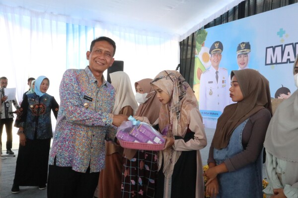 Beri Makanan Tambahan Bagi Balita dan Ibu Hamil, Pemkab Bojonegoro Targetkan Penurunan Angka Stunting Menjadi 9 Persen Tahun 2025