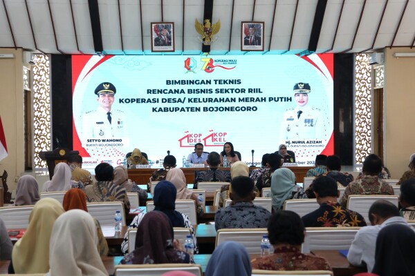 Lewat KDKMP, Bupati Bojonegoro Dorong Bisnis Sektor Riil di Desa dan Kelurahan