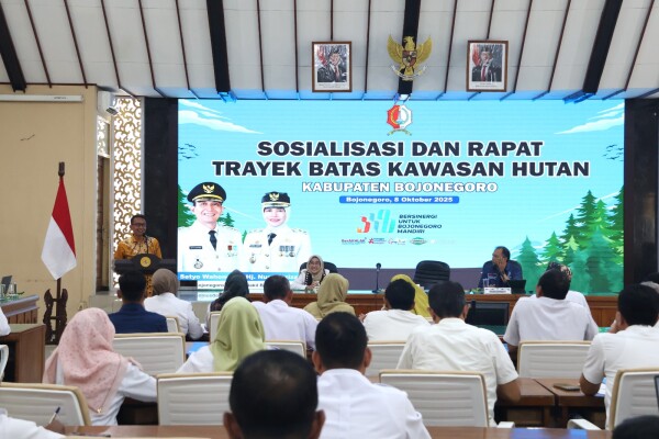 KLHK Lepas Lahan Hutan 31,61 Hektar di Wilayah Bojonegoro untuk Permukiman dan Fasilitas Umum