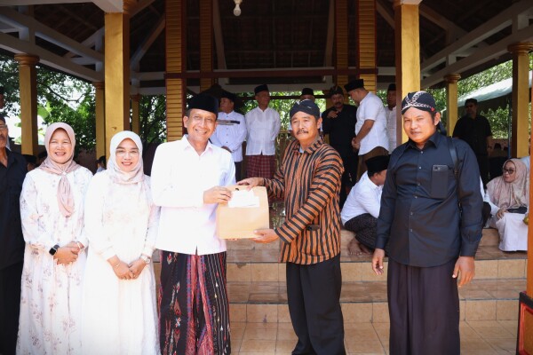 Rangkaian HJB Ke-348, Bupati dan Wabup Bojonegoro Ziarah ke Makam Raden Bagus Lancing dan Petilasan Angling Dharma