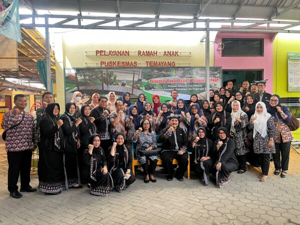 Puskesmas Temayang-Bojonegoro Sambut Kunjungan Pemkab Tulungagung, Studi Tiru Layanan Kesehatan Ramah Anak
