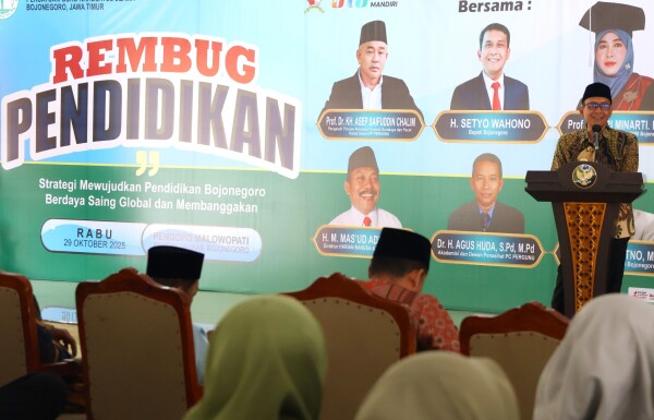 Pemkab Bojonegoro dan PERGUNU Gelar Rembug Pendidikan, Tekankan Keteladanan Guru untuk Jawab Tantangan Zaman
