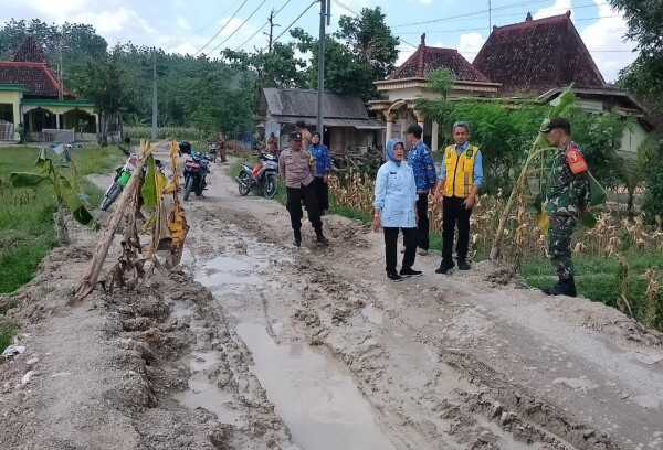 Infrastruktur Jalan Pedesaan Jadi Prioritas, Pemkab Bojonegoro Akan Bangun Jalan Napis-Tambakrejo