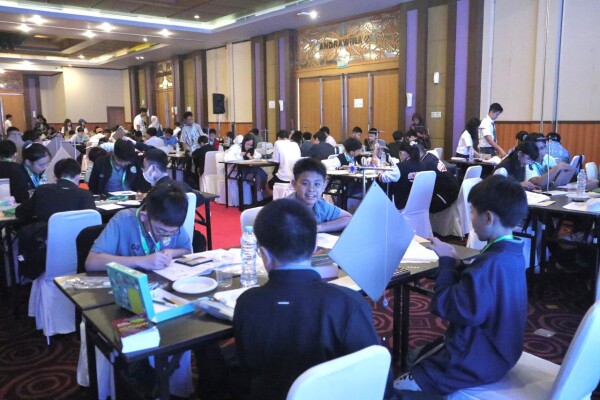 Semangat Peserta ASMOPSS di Exploration Round Test, Adu Kuat Kerjasama Tim dalam Berpikir Kritis