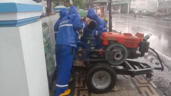 Tangani Genangan Air di Kawasan Kota saat Hujan Deras, Pemkab Bojonegoro Siapkan 9 Pompa Air