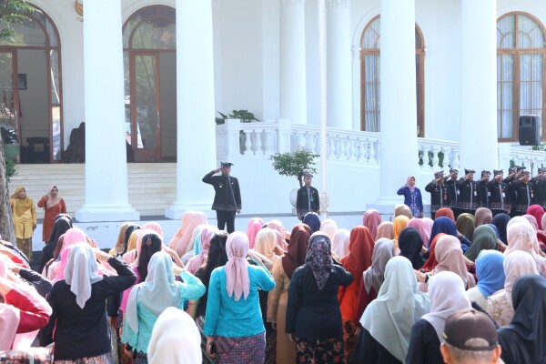 Pemkab Bojonegoro Gelar Upacara Hari Ibu dan Hari Bela Negara, Momen Refleksi Penguatan Nilai Kebangsaan
