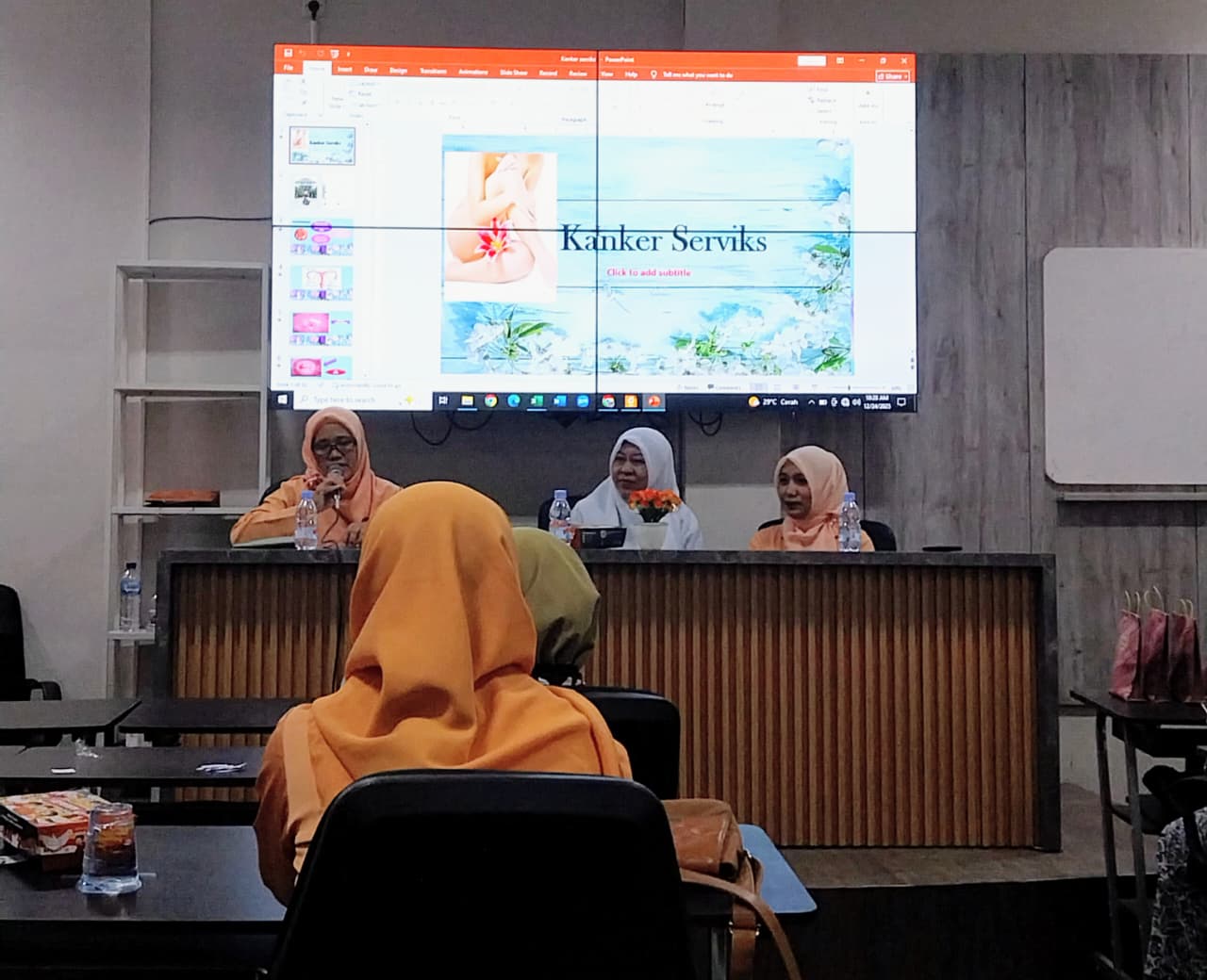 DWP Kominfo Bojonegoro dan RSIA Fatma Sosialisasi Cara Pencegahan Kanker Serviks