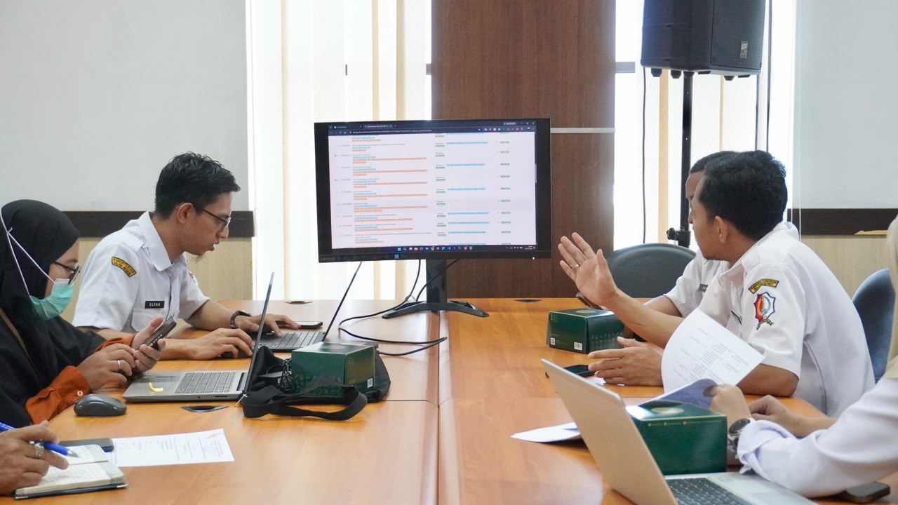 Dinkominfo Bojonegoro Gelar Desk Pemeriksaan Data e-Walidata SIPD, Pastikan Data Sesuai Standar untuk Pembangunan