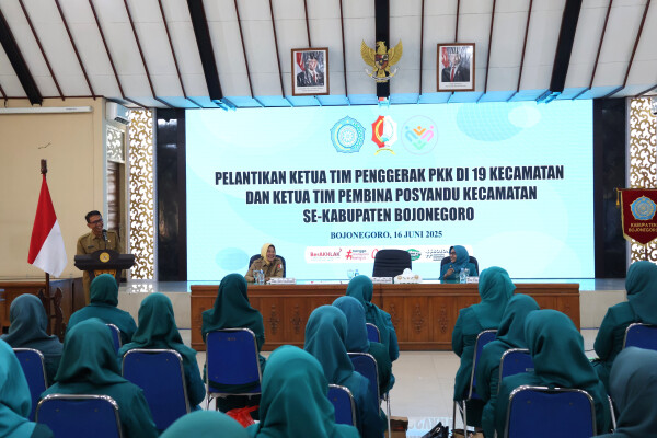 Bupati Bojonegoro Ajak TP PKK dan Pembina Posyandu Sukseskan Program-program Pemkab, Turunkan Angka Stunting dan Kemiskinan